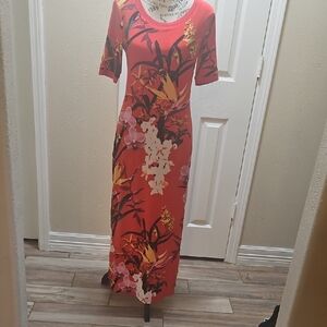 Red and Black Sheath Maxi Dress with 3/4 Sleeves